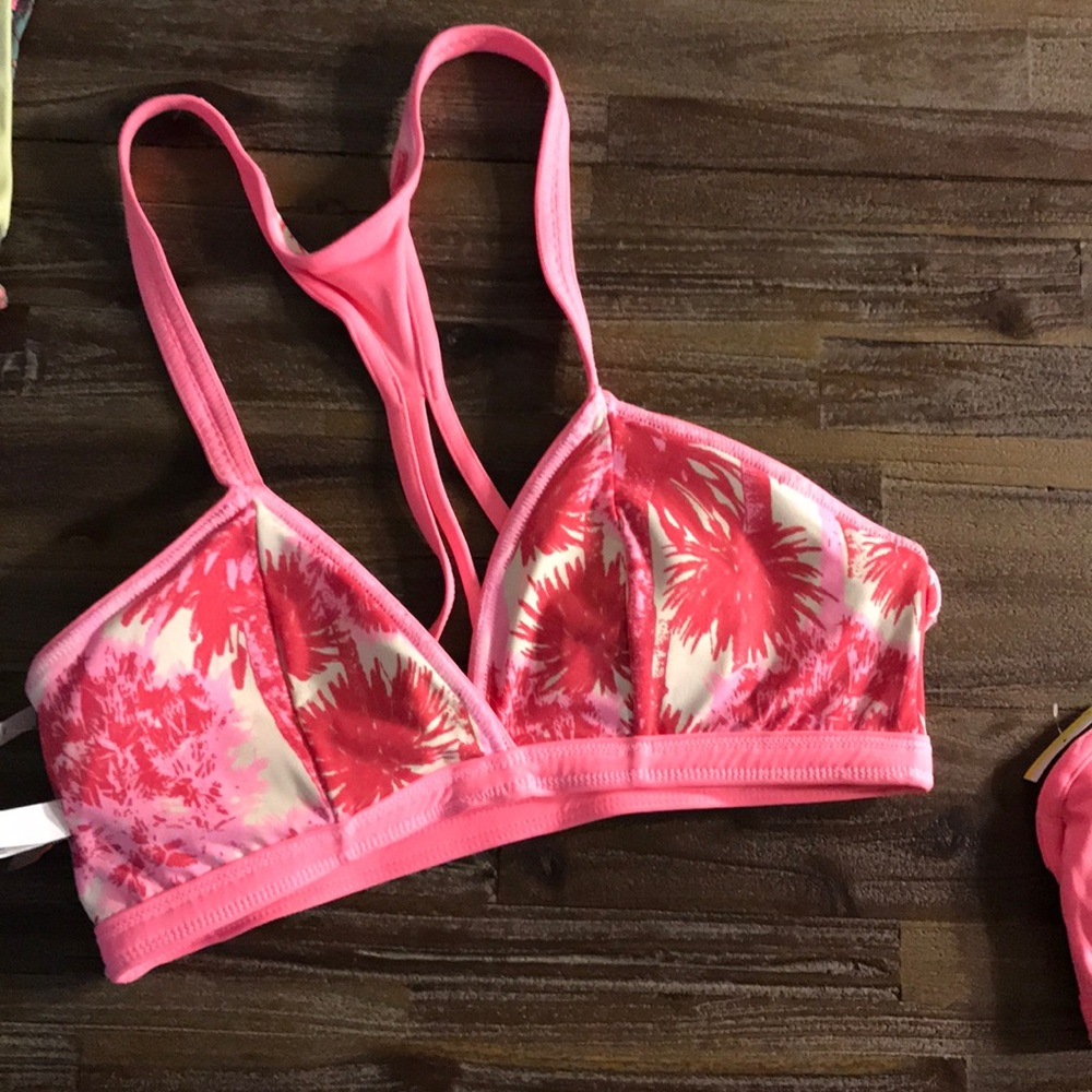 Maaji Reversible Scoop Halter Top -Pink Flamingo - Picture 6 of 8